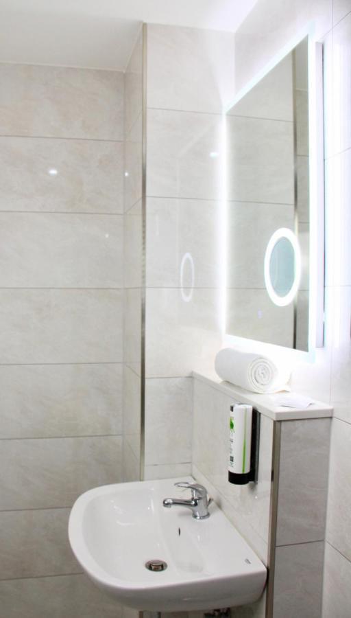 Parkhotel Viktoria Velten Luaran gambar