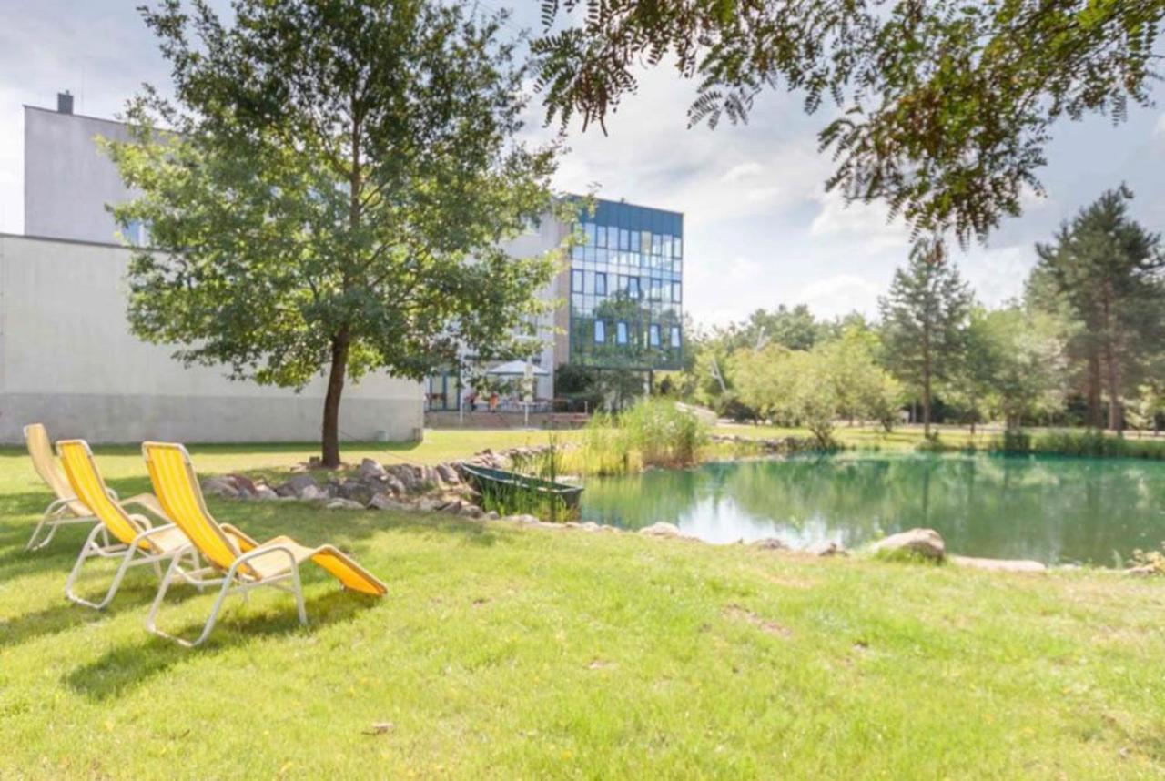 Parkhotel Viktoria Velten Luaran gambar