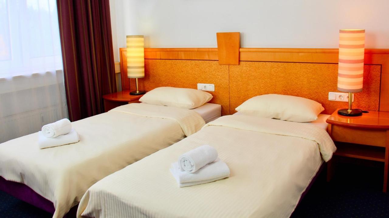 Parkhotel Viktoria Velten Luaran gambar